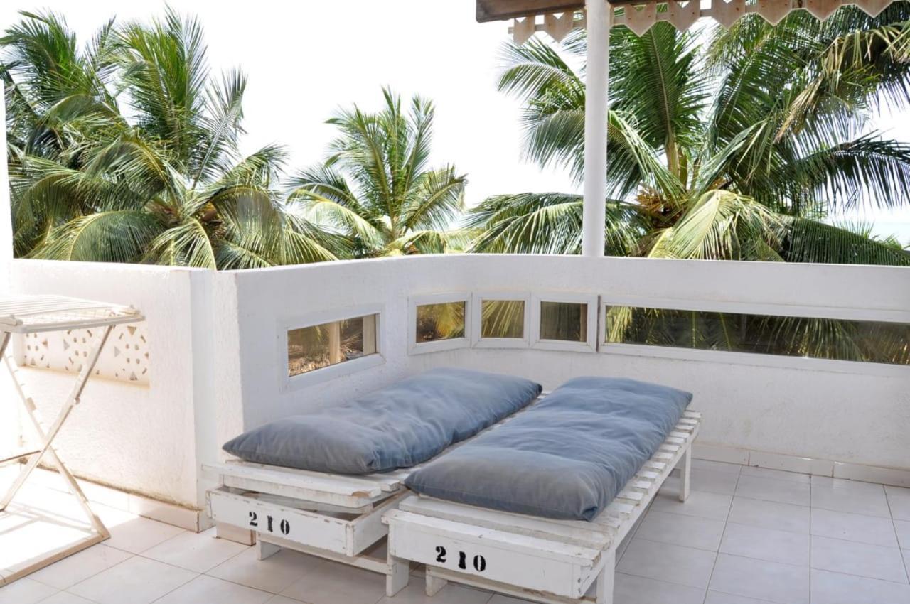 Appartement à Saly Esterno foto